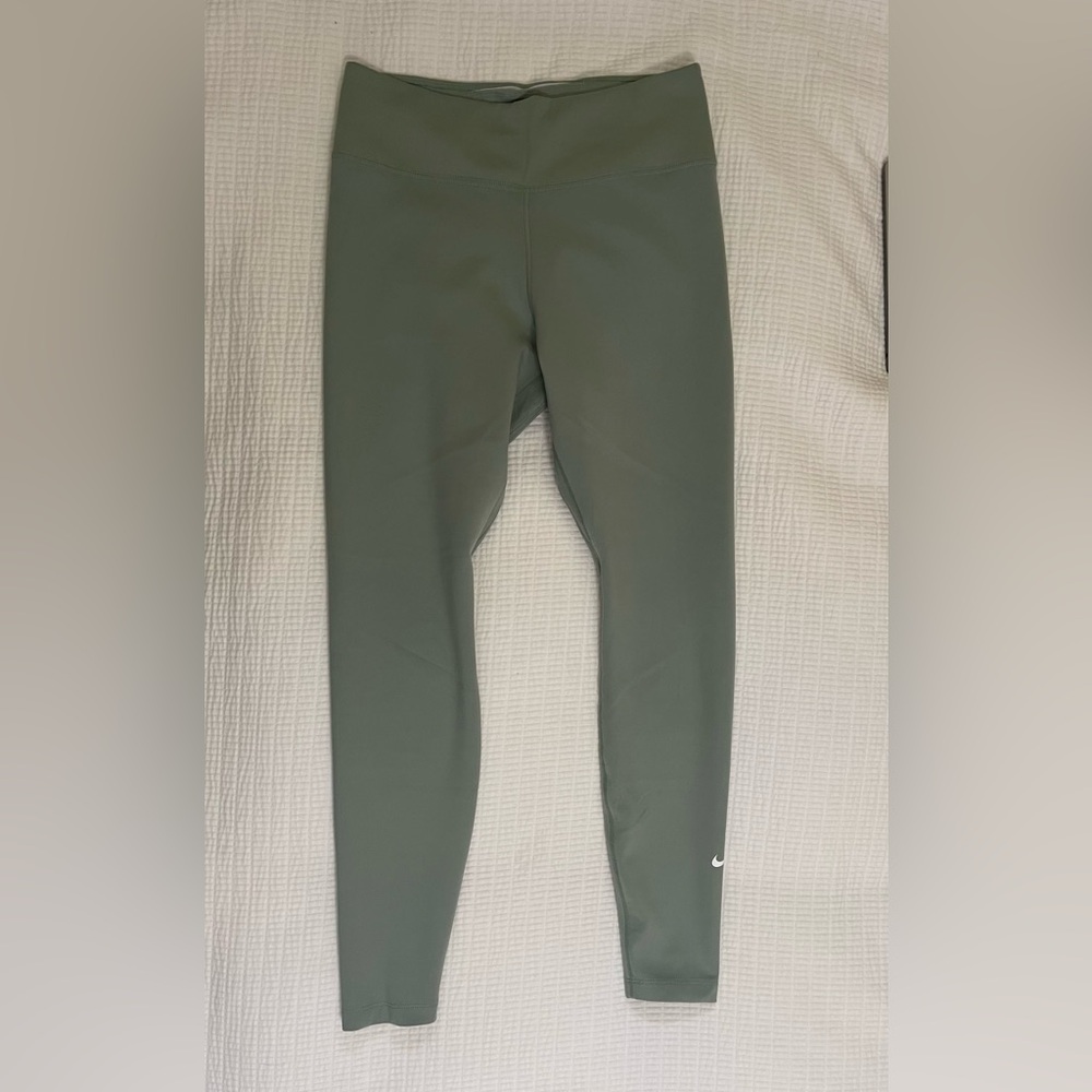 Insulated Nike leggings